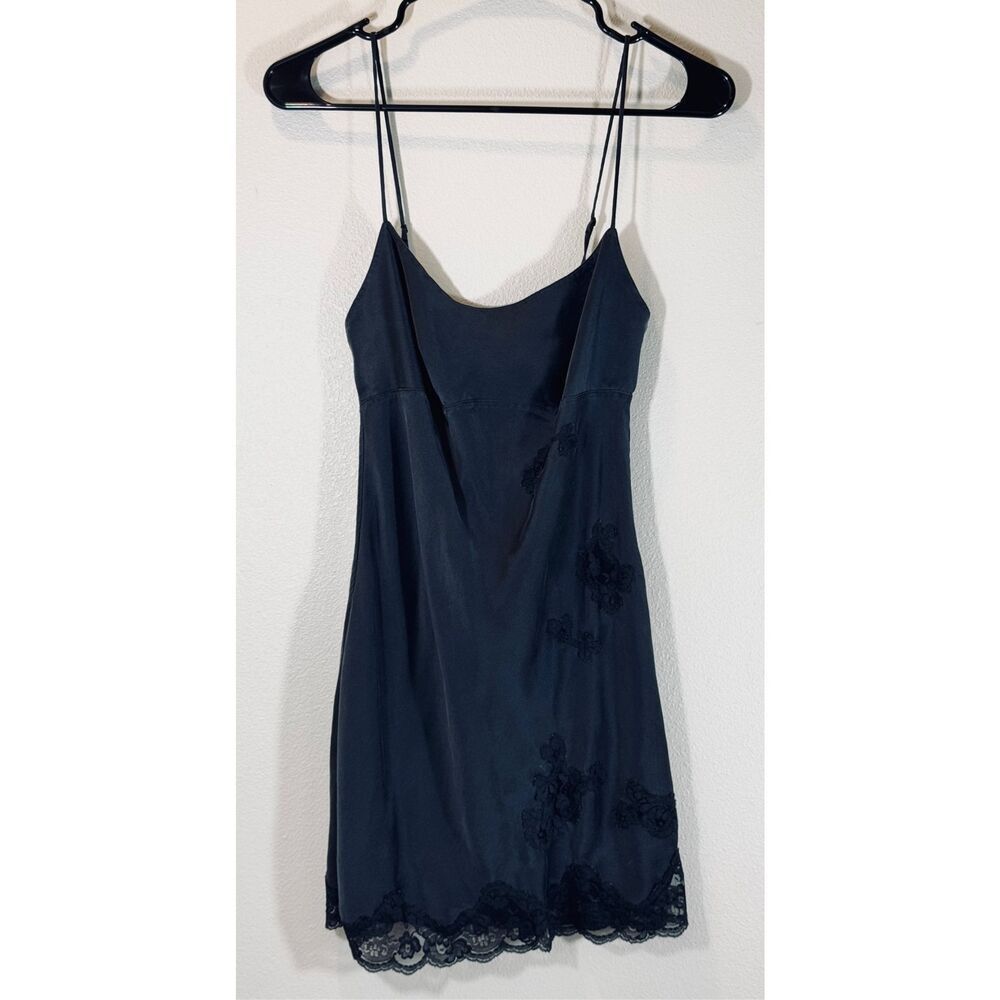 Vintage Victoria’s Secret Y2K 90’s 100% Silk Lace Appliqué Teddy Nightgown Small